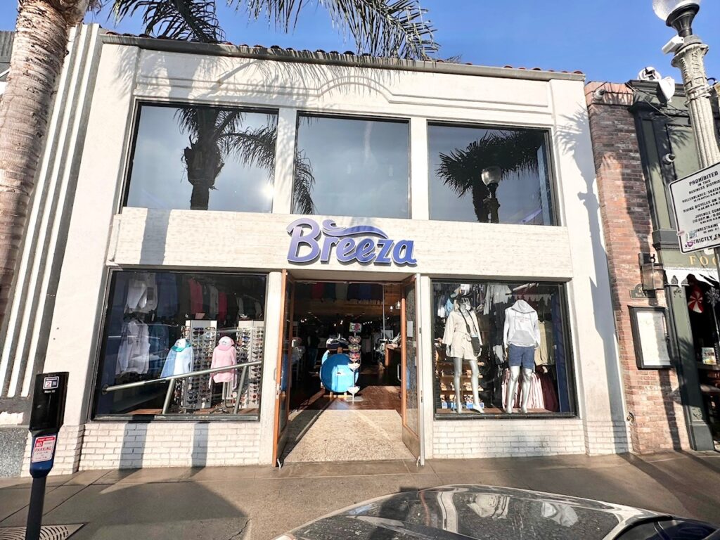 Exterior Store Photo